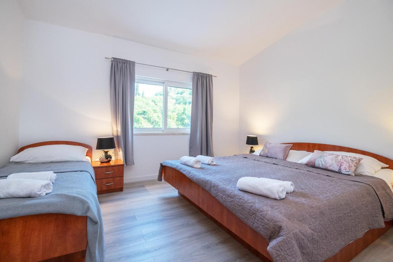 Komolac Apartments Dubelj מראה חיצוני תמונה