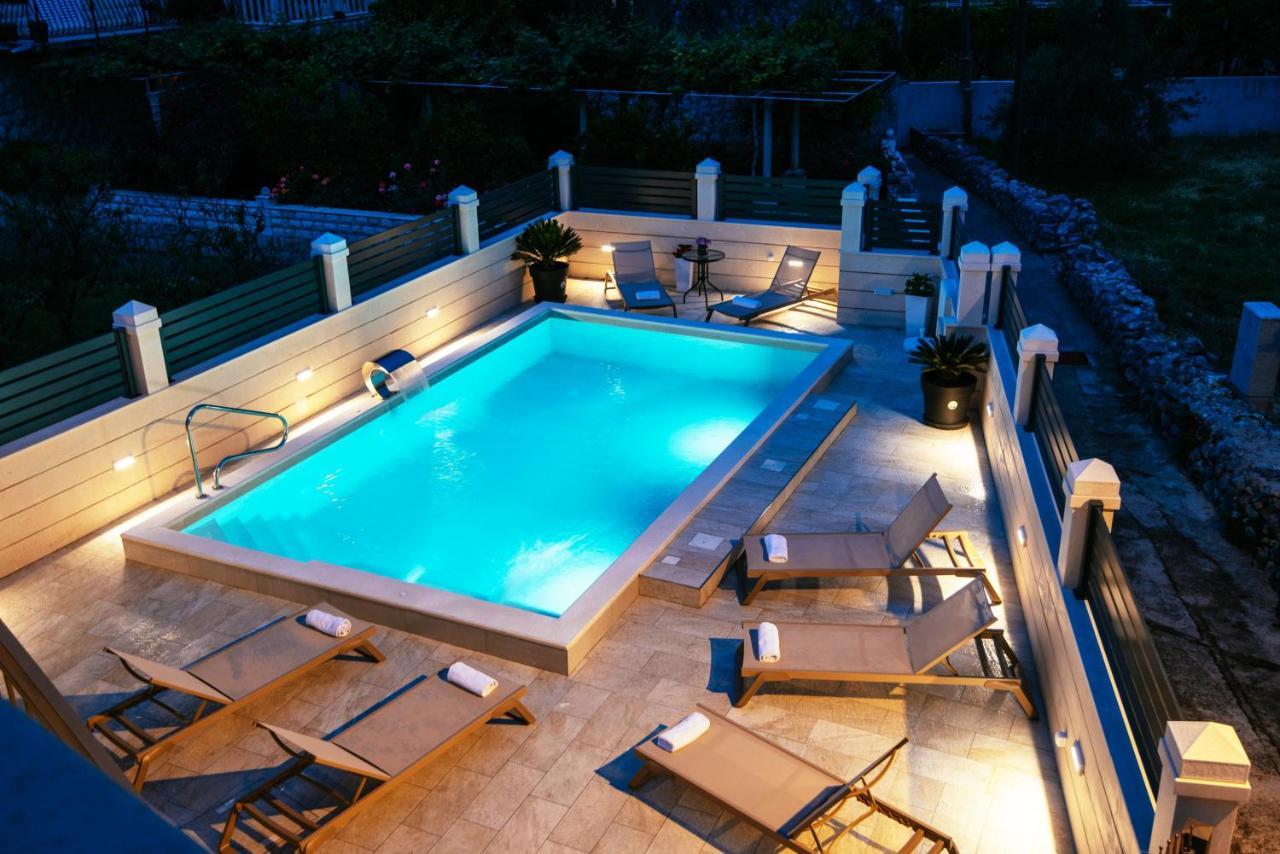 Komolac Apartments Dubelj מראה חיצוני תמונה