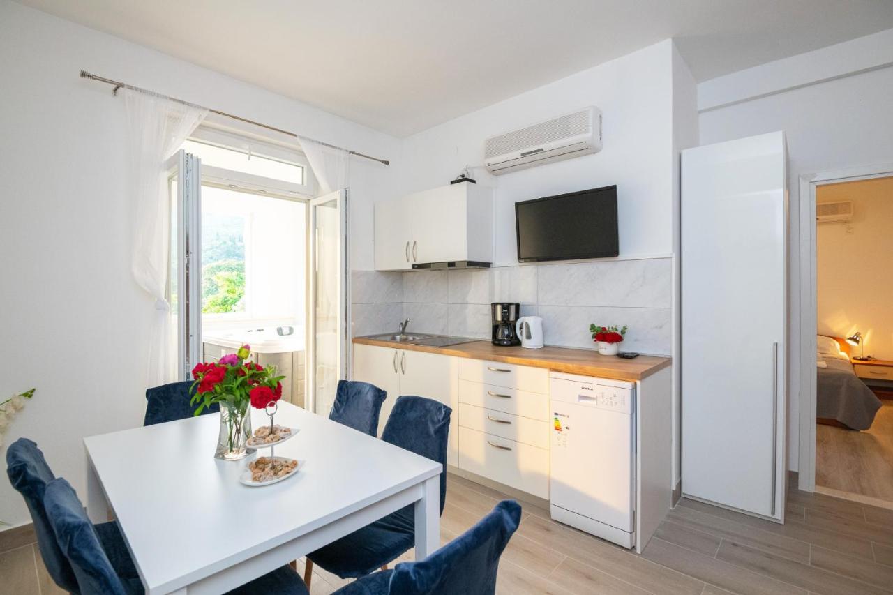 Komolac Apartments Dubelj מראה חיצוני תמונה