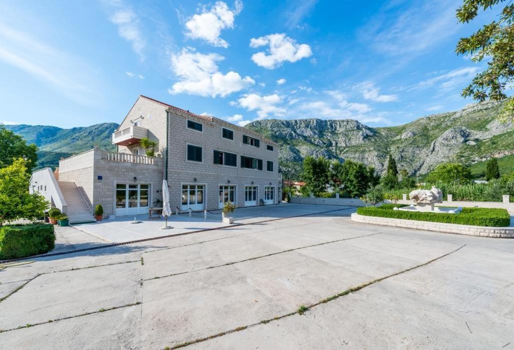 Komolac Apartments Dubelj מראה חיצוני תמונה