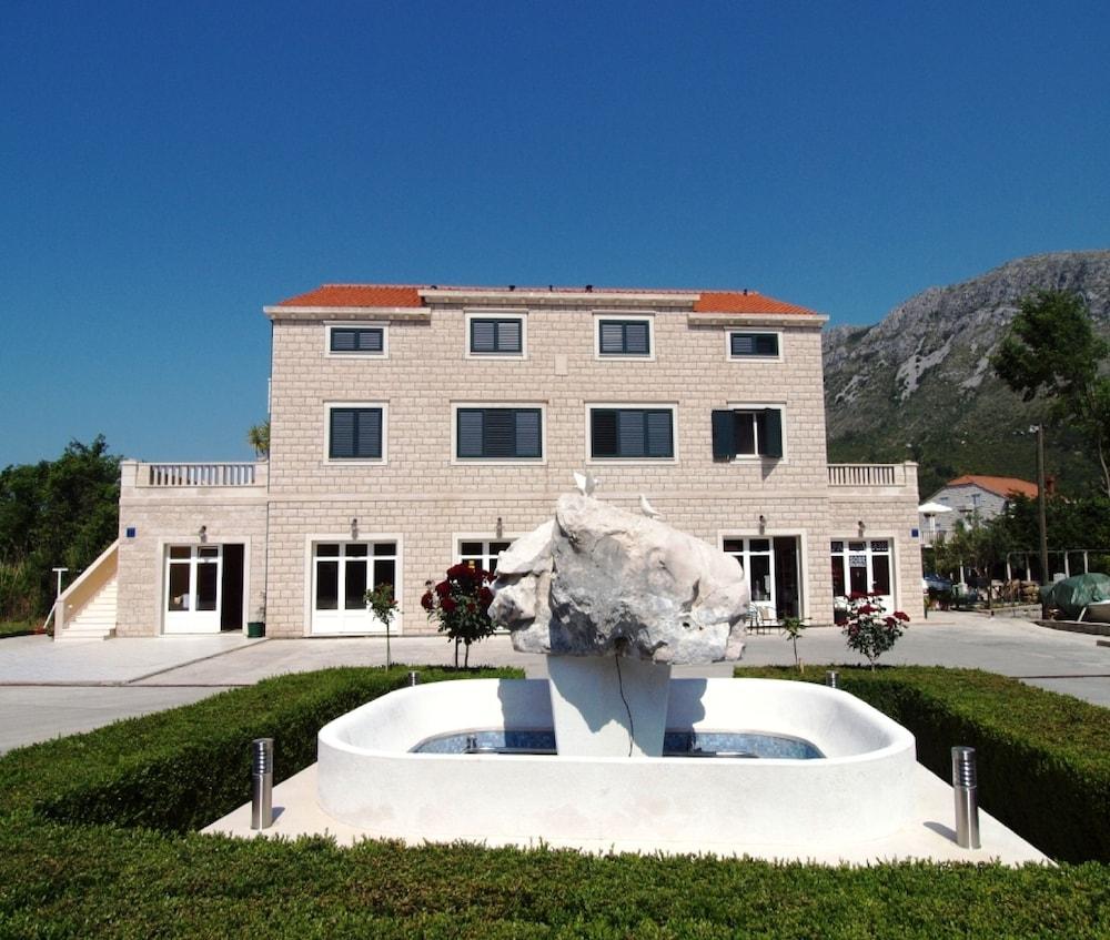 Komolac Apartments Dubelj מראה חיצוני תמונה