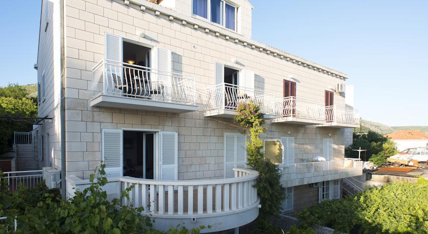 Komolac Apartments Dubelj מראה חיצוני תמונה